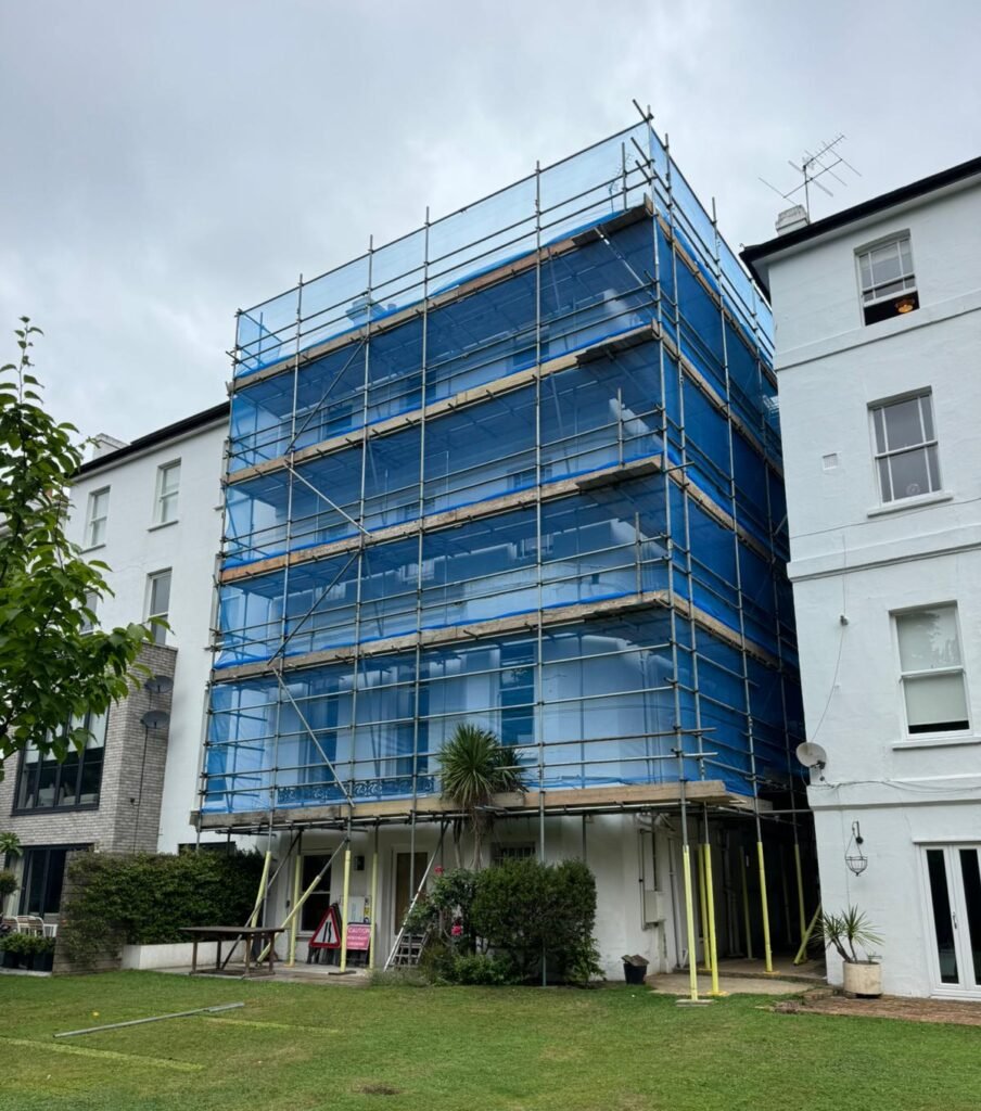 Scaffolding london by Jaku Scaffolding