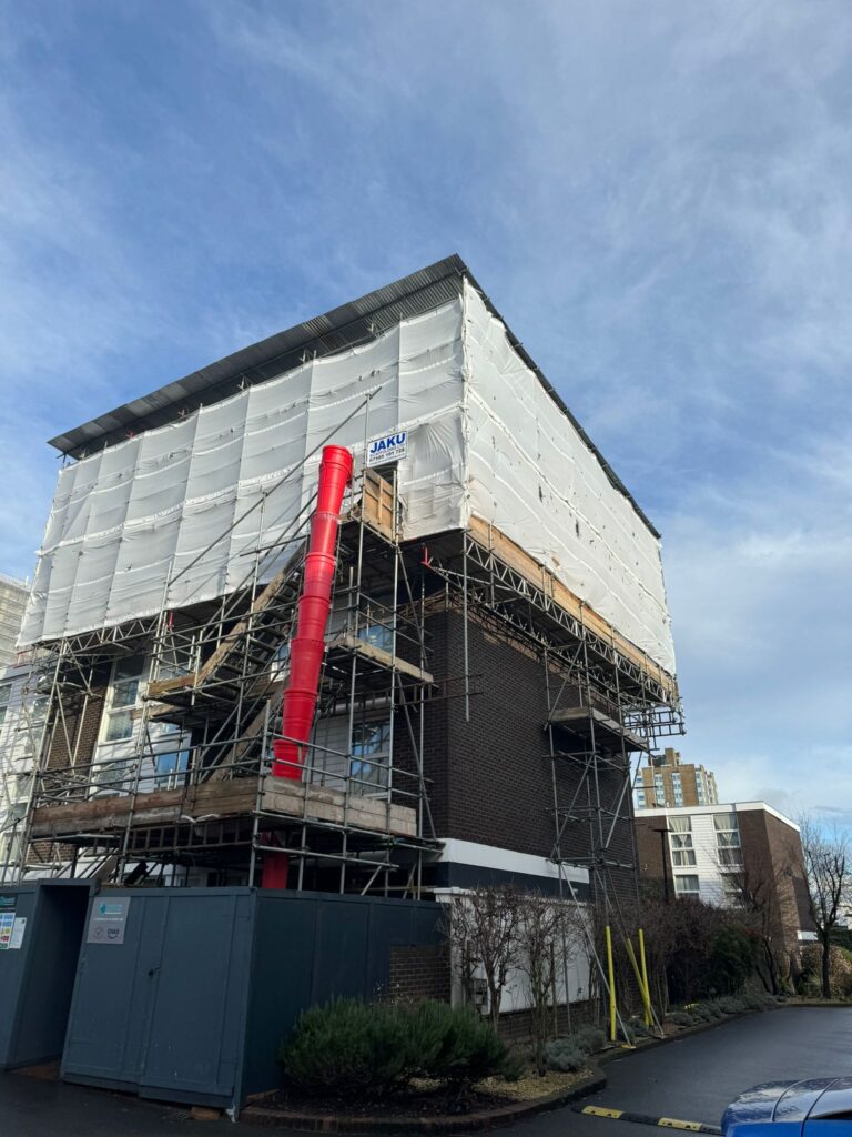 Temporary roof scaffolding Temporary roof scaffolding installed by Jaku Scaffolding in London, fully wrapped with monarflex for weather protection.